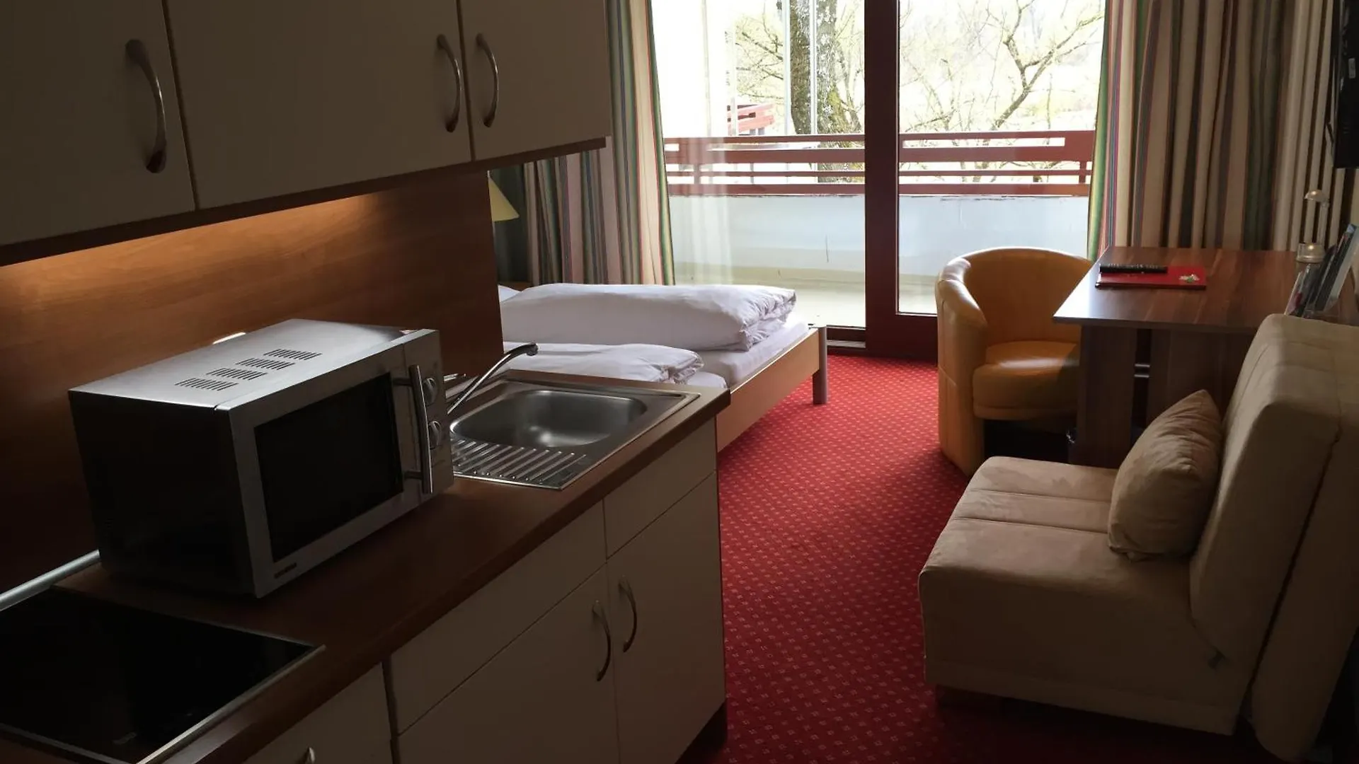Central Hotel-Apart Muenchen 3*, Munich Germany